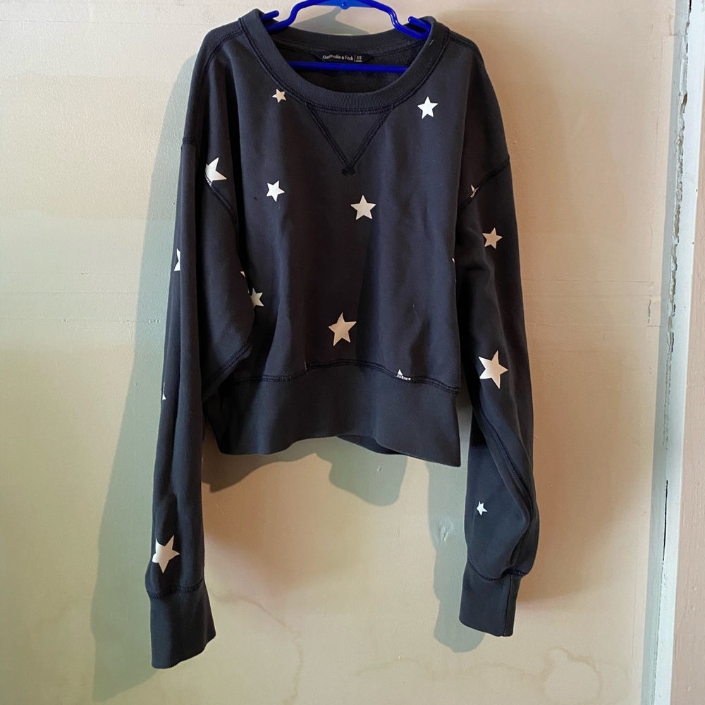 Cropped sweater
